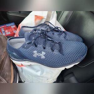 Under Armour Running Sneakers